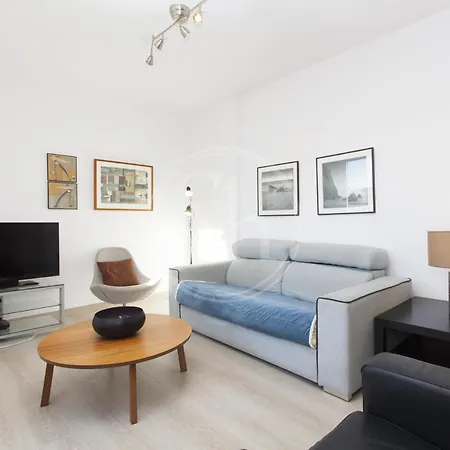 Corsega Apartment Barcelona Exterior photo